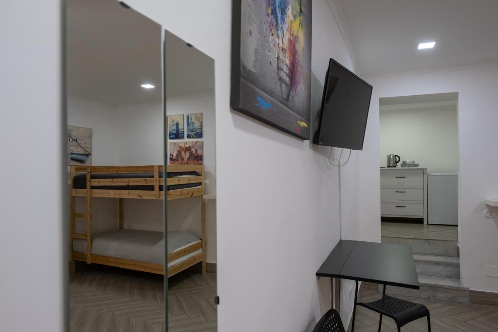 Toledo Road 429 Otel Napoli Dış mekan fotoğraf