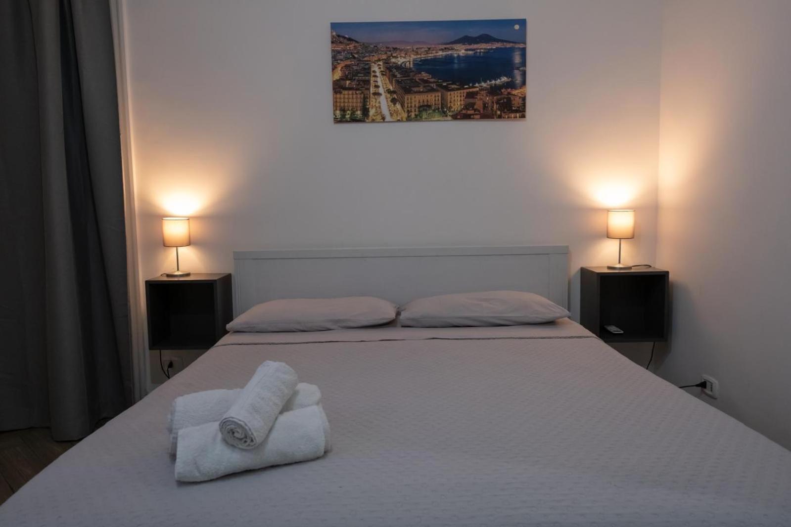 Toledo Road 429 Otel Napoli Dış mekan fotoğraf