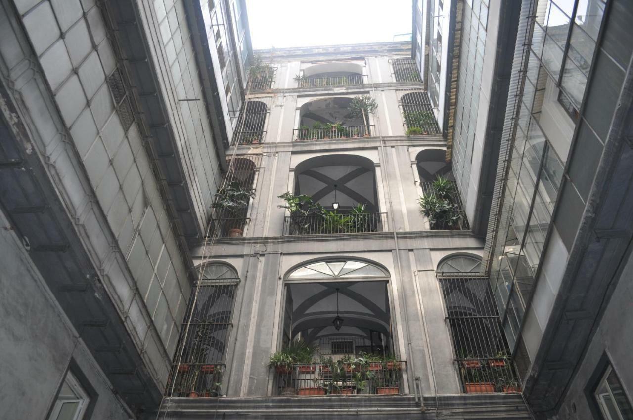 Toledo Road 429 Otel Napoli Dış mekan fotoğraf